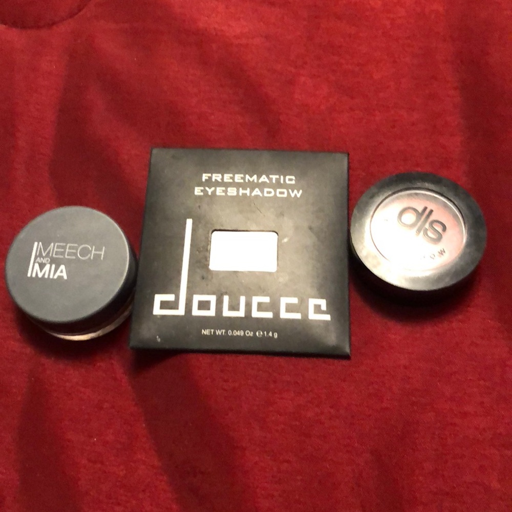 Eyeshadow bundle